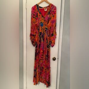 FARM Rio Vibrant Floral Long Sleeve Dress